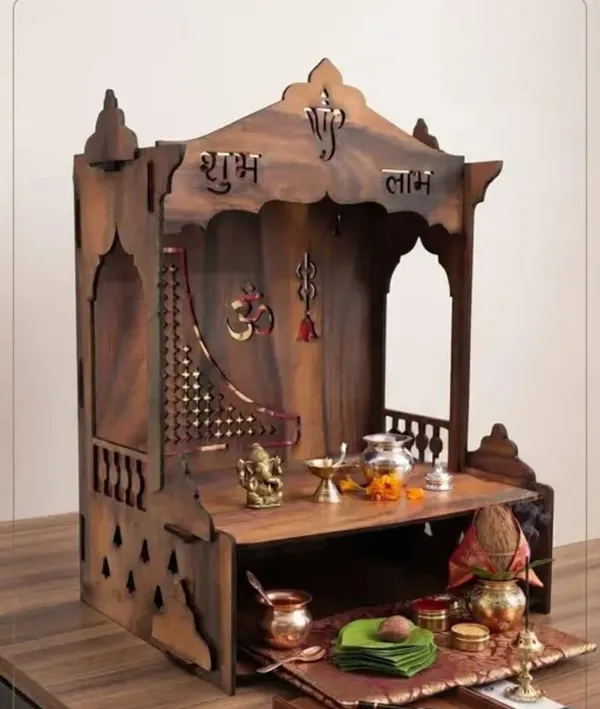 Wooden_Traditional_Carved_Pooja_Mandir