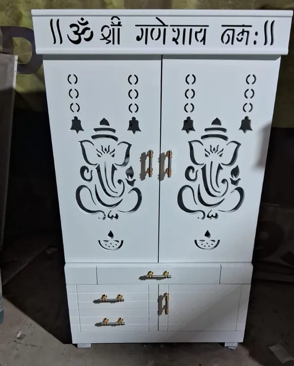 Wooden_Traditional_Pooja_Mandir_Cabinet