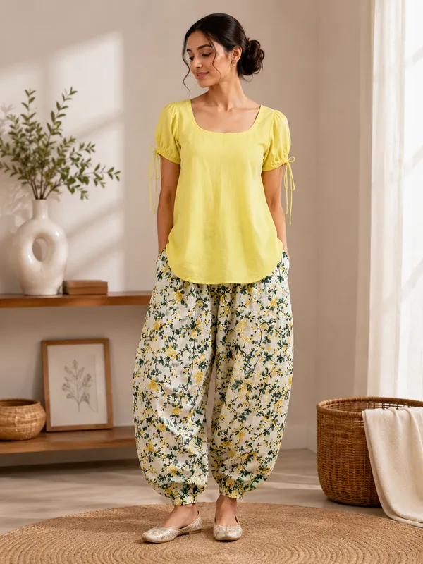 Yellow_X_Marigold_Women'S_Puff_Sleevs_Salwar_Suit