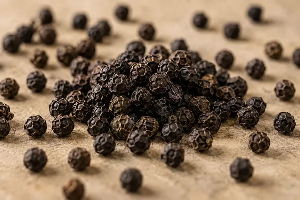 Dakshin_Hub_Malabar_12M_Bold_Black_Pepper