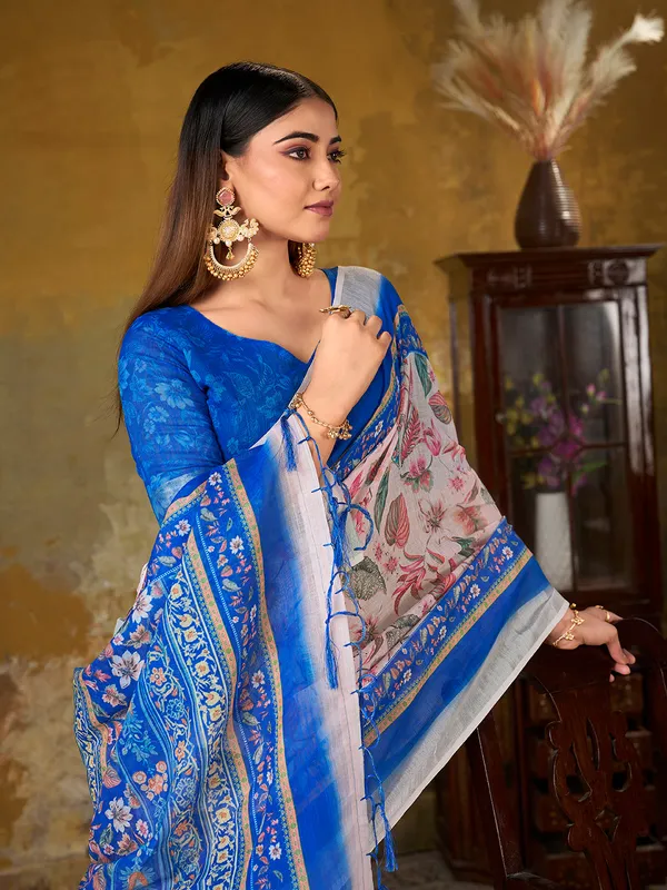 Premium_Digital_Print_Saree_With_Royal_Blue_Pallu_Default_Title