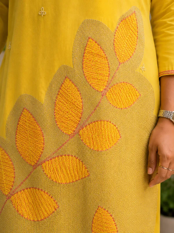 Women_S_Yellow_Embroidered_Straight_Kurti