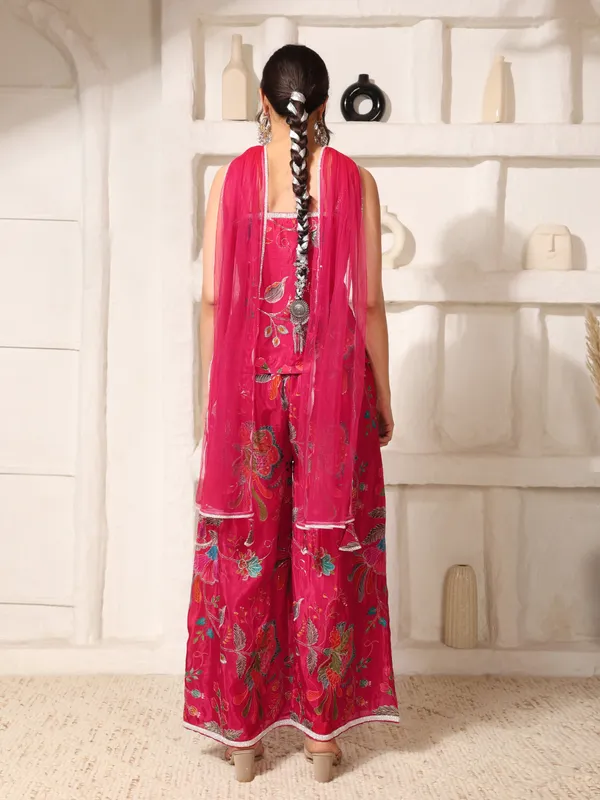 Rani_Pink_Floral_Embroidered_Indo_Western_Co-Ord_Set_For_Women