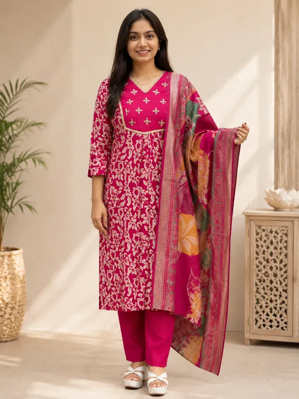 Rani_Pink_Cotton_Silk_Floral_Printed_Kurta_Set_For_Women