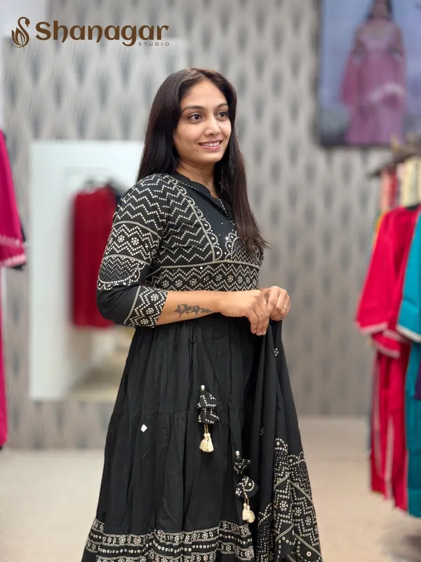 Black_Cotton_Anarkali_Printed_Kurti_Set_With_Dupatta_For_Women