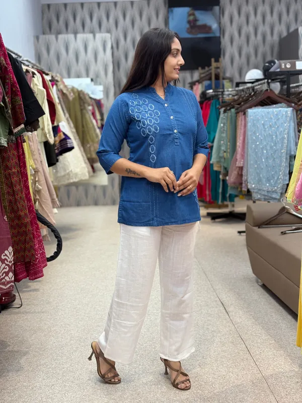 Royal_Blue_Cotton_Embroidered_Tunic_For_Women
