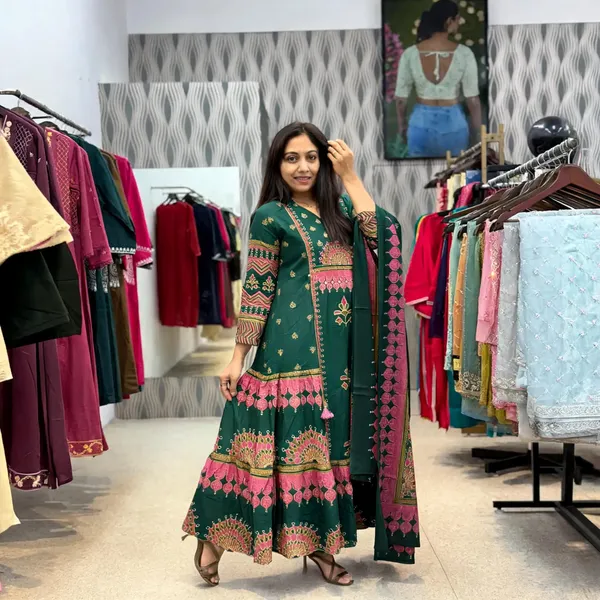 Green_Cotton_Anarkali_Floral_Printed_Kurti_Set_With_Dupatta_For_Women