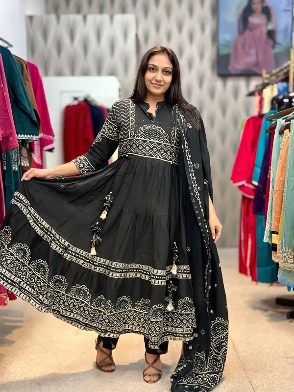 Black_Cotton_Anarkali_Printed_Kurti_Set_With_Dupatta_For_Women