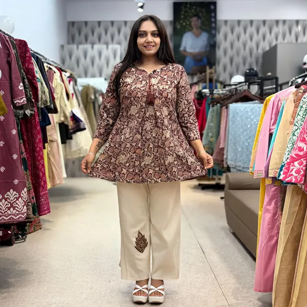 Maroon_Cotton_Floral_Printed_Straight_Tunic_With_Pants_For_Women