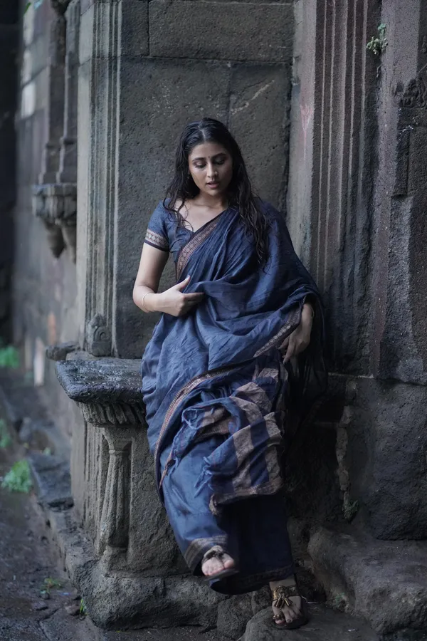 Shraddha_Dual_Tone_Grey_Narayanapet_Pure_Handloom_Cotton_Saree_With_Blouse_Piece_Same_Saree_Color_For_Women
