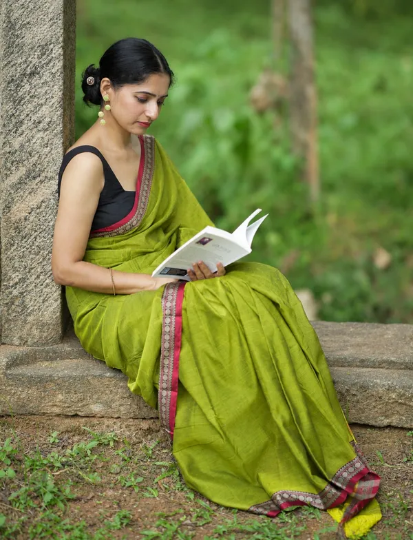 Shraddha__Green_Narayanapet_Pure_Handloom_Cotton_Saree_With_Running_Blouse_Piece_Same_Saree_Color_For_Women
