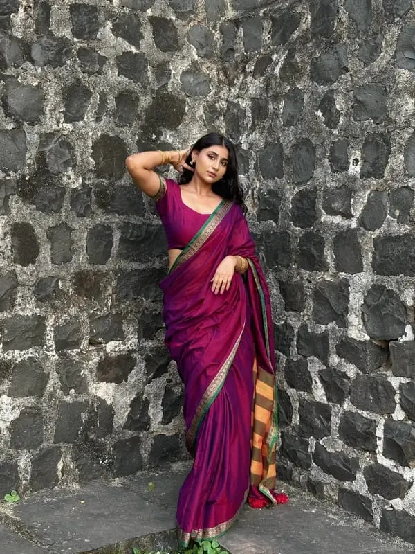 Shraddha_Megenta_Narayanapet_Pure_Handloom_Cotton_Saree_With_Running_Blouse_Piece_Same_Saree_Color_For_Women