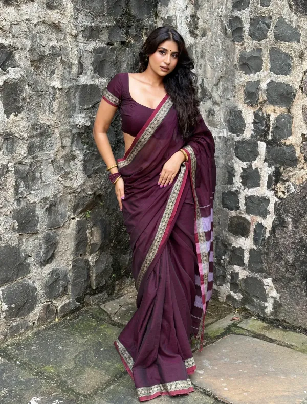 Shraddha_Maroon_Narayanapet_Pure_Handloom_Cotton_Saree_With_Running_Blouse_Piece_Same_Saree_Color_For_Women