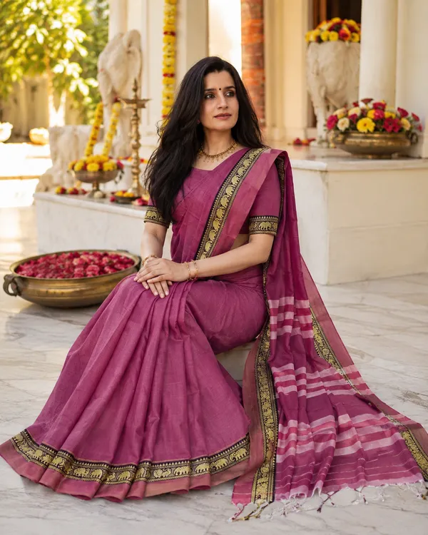 Dual_Tone_Elephant_Pink_Small_Border_Narayanpet_Pure_Handloom_Cotton_Sarees_With_Running_Blouse_Piece_For_Women