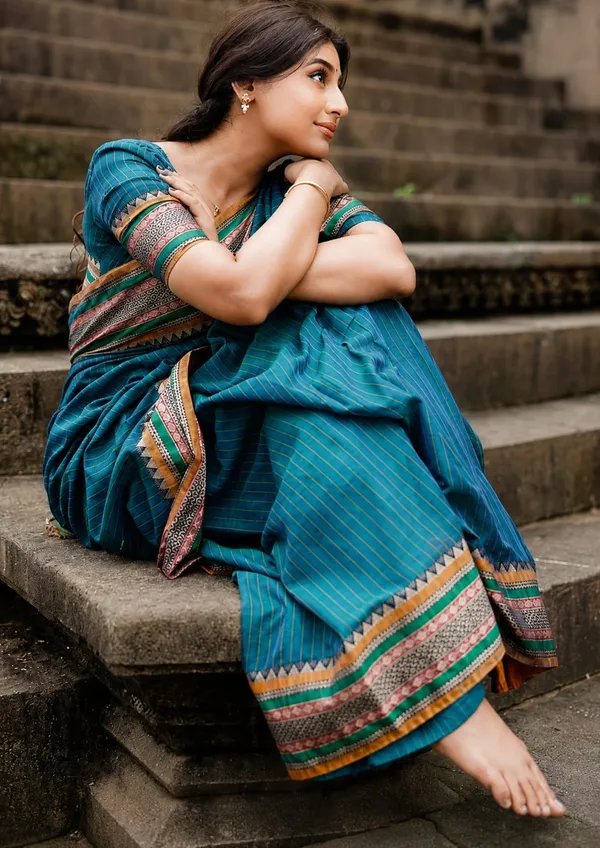 Anuradha_Blue_Linning_Pattern_Authentic_Narayanpet_Pure_Cotton_Saree_Masarai_Cotton_With_Running_Blouse_Piece_For_Women