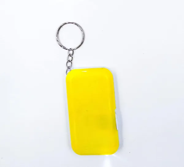 White_Plastic_Keychain_For_Home_Decor_Pack_Of_1