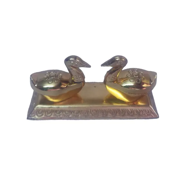 Gold_Metal_Kumkum_And_Sindoor_Box_For_Home_Decor