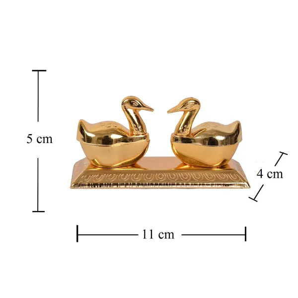 Gold_Metal_Kumkum_And_Sindoor_Box_For_Home_Decor