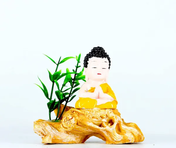 Yellow_Porcelain_Buddha_Statue_For_Home_Decor