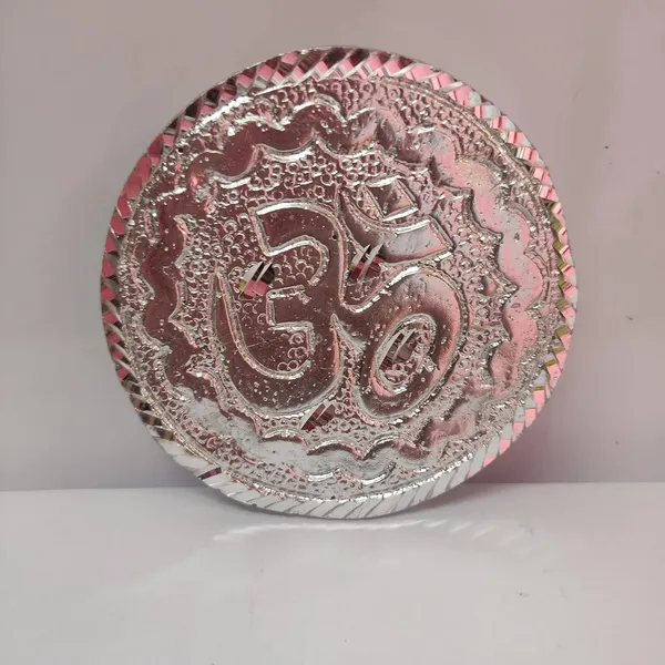 Silver_Metal_Diya_Stand_For_Home_Decor