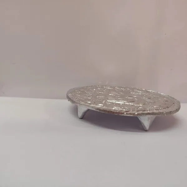 Silver_Metal_Diya_Stand_For_Home_Decor