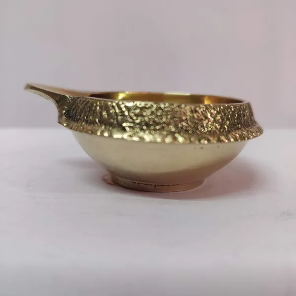 Gold_Brass_Brass_Diya_For_Home_Decor