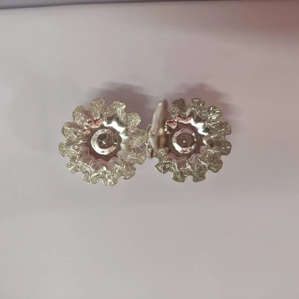 Silver_Brass_Haldi_Kumkum_Holder_For_Home_Decor