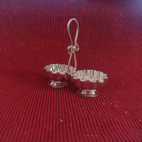 Silver_Brass_Haldi_Kumkum_Holder_For_Home_Decor
