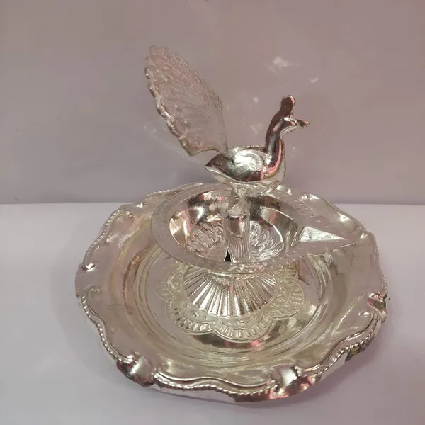 Silver_Cotton_Diya_For_Home_Decor