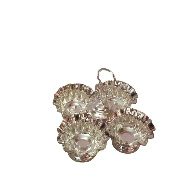 Brown_Metal_Pooja_Holder_For_Home_Decor
