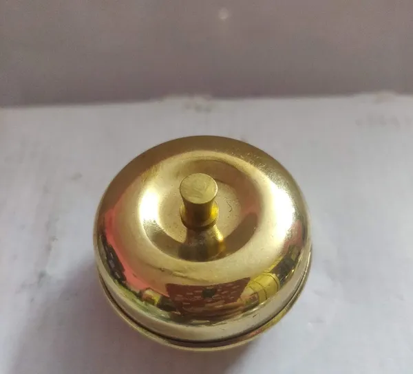 Gold_Brass_Electric_Diya_For_Home_Decor