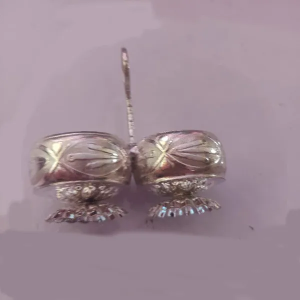 Plainbowl_German_Silver_Kumkum_Holder_For_Home_Decor