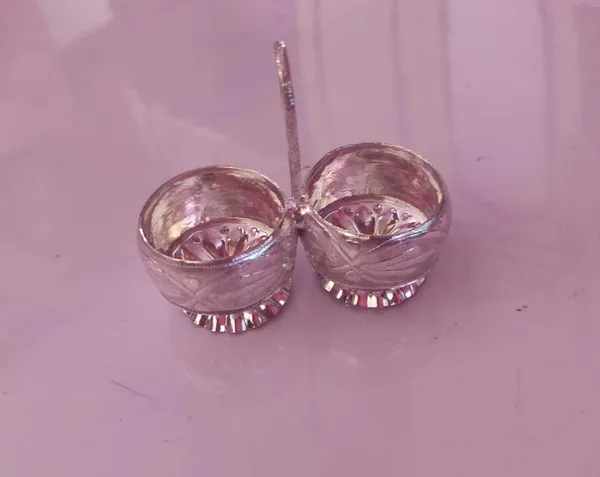 Plainbowl_German_Silver_Kumkum_Holder_For_Home_Decor