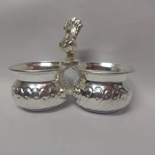 Silver_German_Silver_Kumkum_Holder_For_Home_Decor