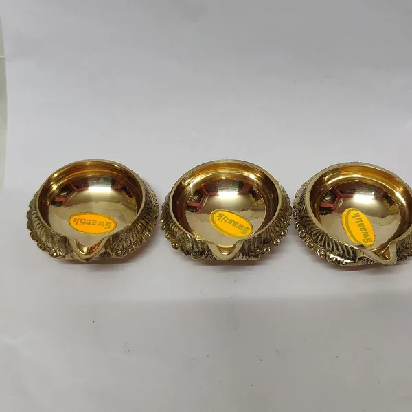 Gold_Brass_Brass_Diya_For_Home_Decor