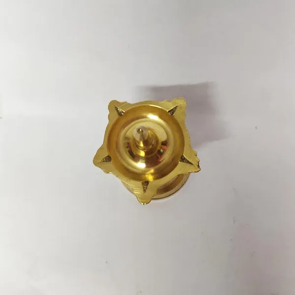 Gold_Brass_Nilavilakku_For_Home_Decor