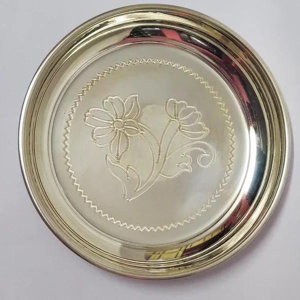 Silver_Metal_Pooja_Plate_For_Home_Decor