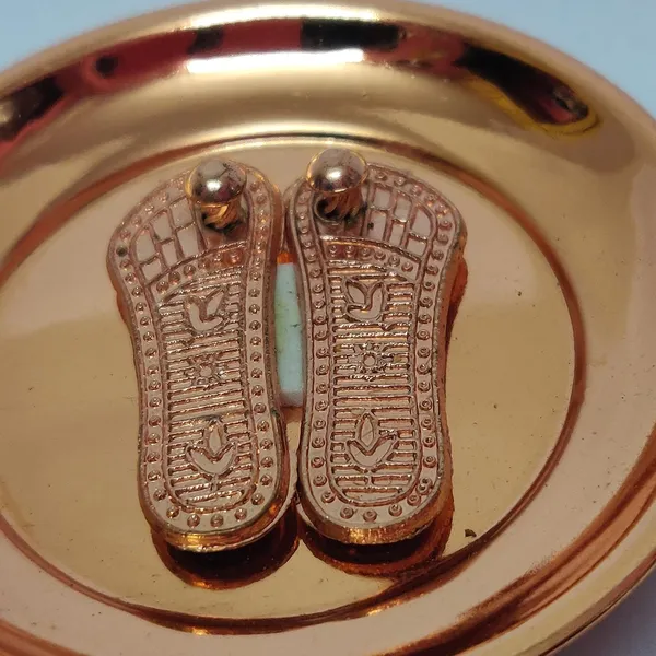 Festilo_Copper_Brass_Paduka