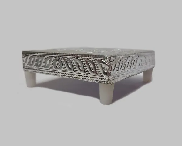 Silver_Wood_Pooja_Chowki_For_Home_Decor
