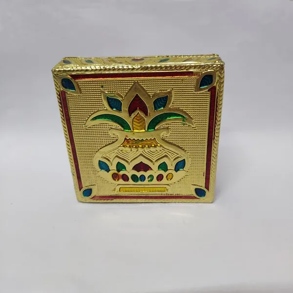 Festilo_Gold_Wood_Pooja_Chowki_And_Stool