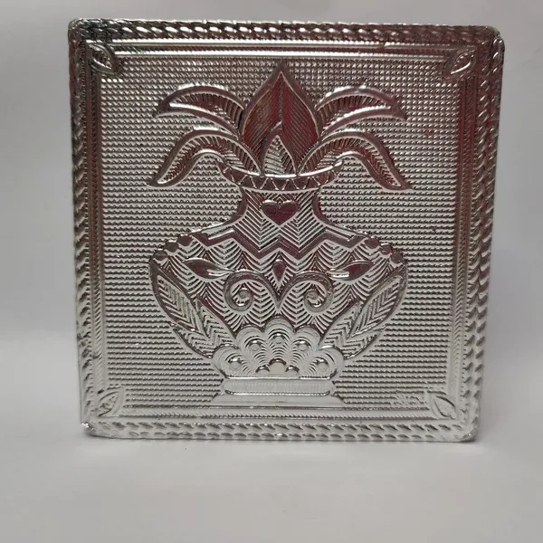 Silver_Wood_Pooja_Chowki_And_Stool_For_Home_Decor