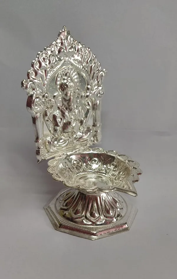 Yellow_Porcelain_Ganesha_Idol_For_Home_Decor