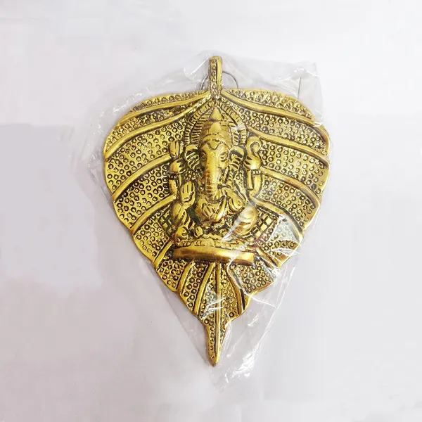 Golden_Aluminium_Wall_Hanging_For_Home_Decor