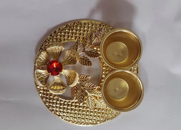 Gold_Metal_Haldi_Kumkum_Holder_For_Home_Decor