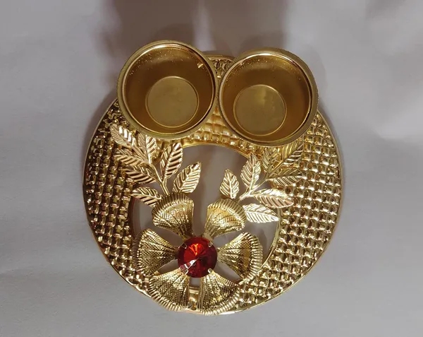 Gold_Metal_Haldi_Kumkum_Holder_For_Home_Decor