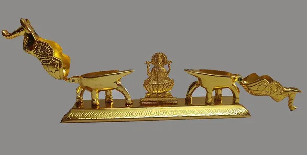 Golden_Aluminium_Haldi_Kumkum_Holder_For_Home_Decor