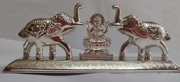 Silver_Aluminium_Haldi_Kumkum_Holder_For_Home_Decor
