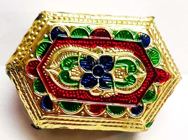 Festilo_Multicolor_Plastic_Meenakari_Kumkum_Box