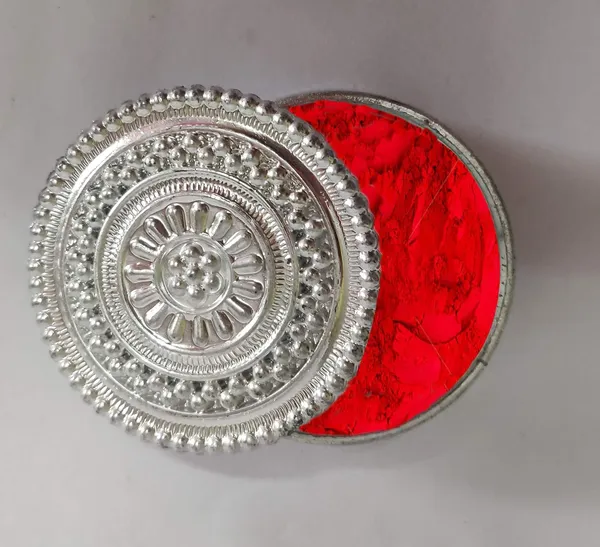 Festilo_Silver_Plastic_Kumkum_And_Sindoor_Box
