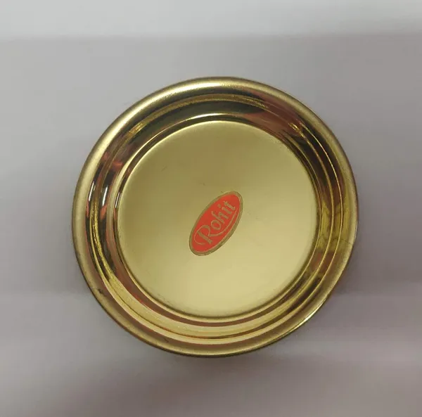 Gold_Brass_Pooja_Thali_And_Plate_For_Home_Decor_Pack_Of_6